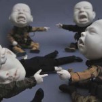 Sculture in ceramica dell’artista di Hong Kong Johnson Tsang