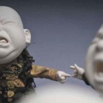 Sculture in ceramica dell’artista di Hong Kong Johnson Tsang