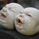 Sculture in ceramica dell’artista di Hong Kong Johnson Tsang