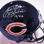 Dolcezza, 2002, olio e pennarello argentato su tela, 182 x 152 cm,