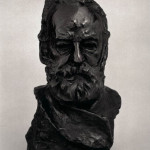 Busto di Victor Hugo