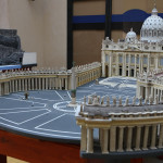 Plastico-della-basilica-e-della-piazza-di-San-Pietro_Stamperia- regionale Braille_ Polo-tattile-multimediale_Catania-Italia